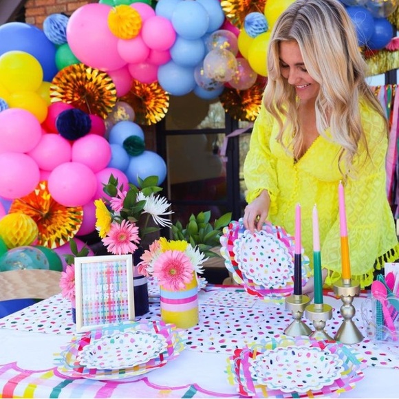 Packed Party Fringe Table Runner From The 2022 Patio Party Collection - Picture 6 of 9